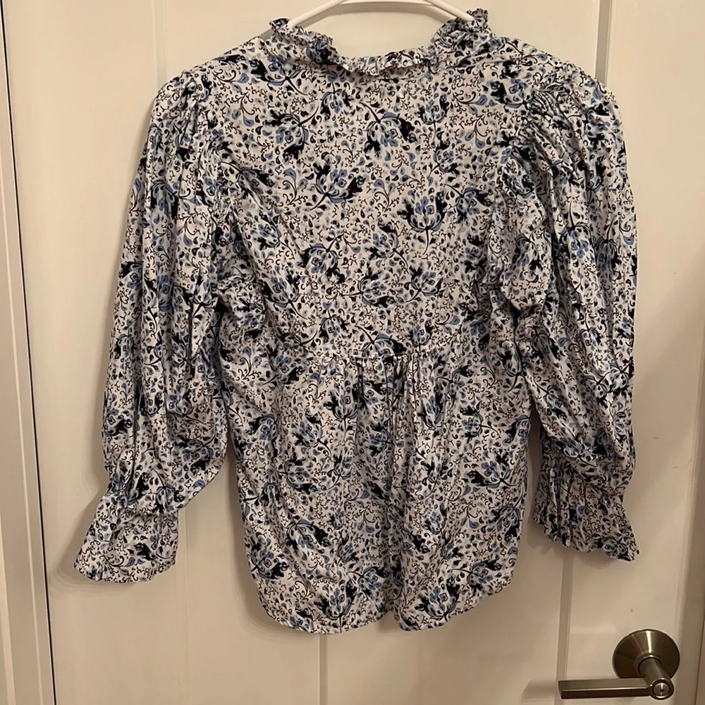 Francesca’s blouse - Picture 4 of 5